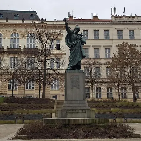 Apartament Comfortable Great Location Close To Center Praga